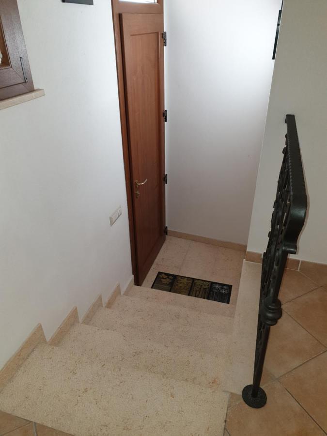 La Casa Di Sara Villa Pula Ngoại thất bức ảnh